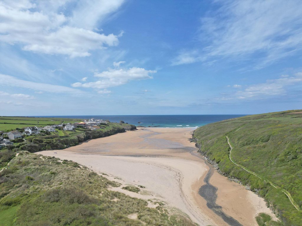House in Porthcothan Bay, England 4 - 18015658