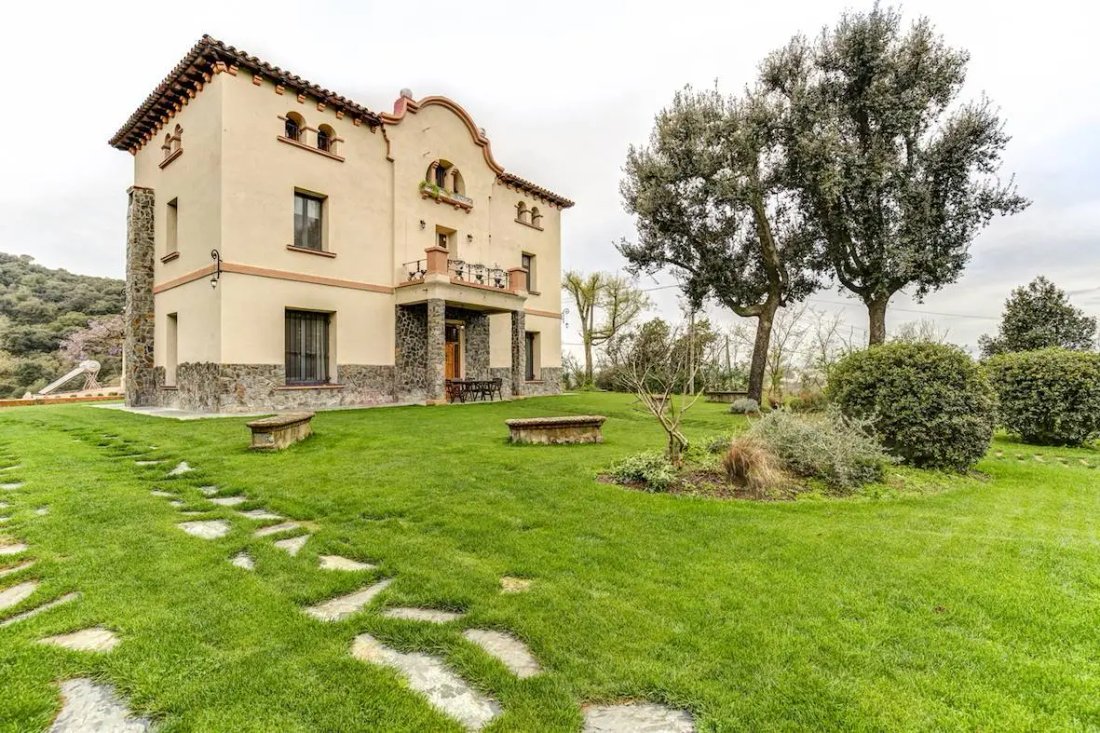 House in la Roca del Valles, Catalonia, Spain 1 - 18302422