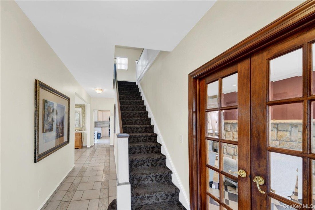 House in Eastchester, New York, United States 5 - 18301725