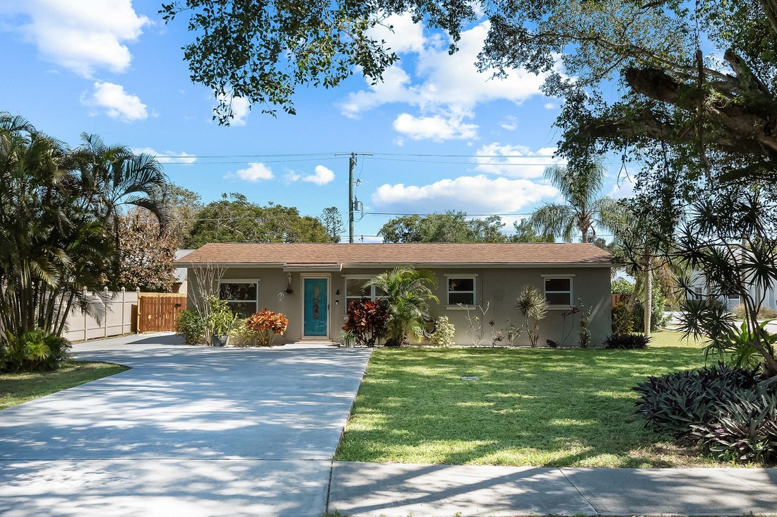 House in Stuart, Florida, United States 4 - 18298851