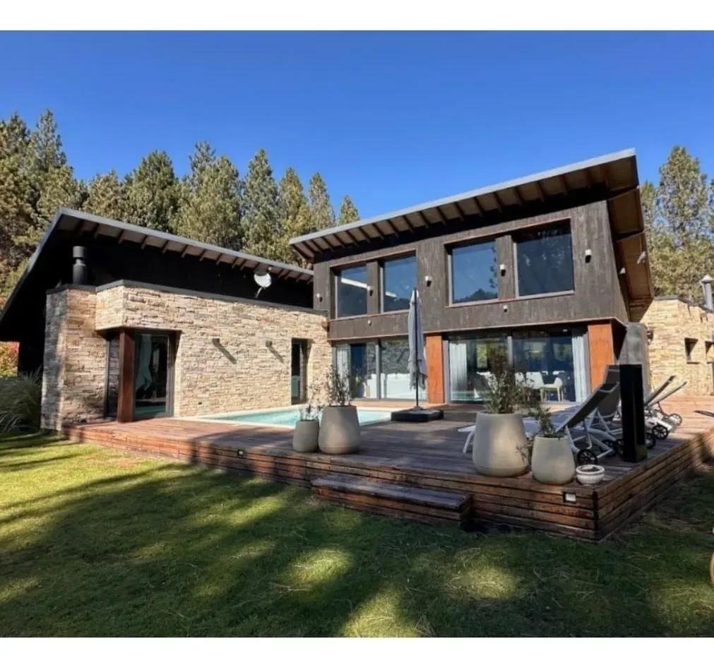 House in Cordones del Chapelco, Neuquen, Argentina 1 - 18297801