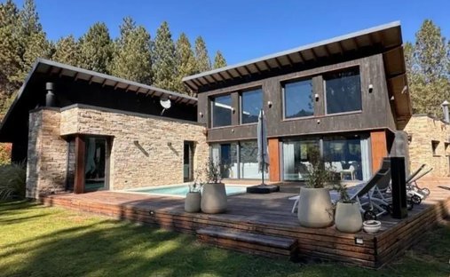 House in Cordones del Chapelco, Neuquen, Argentina 1