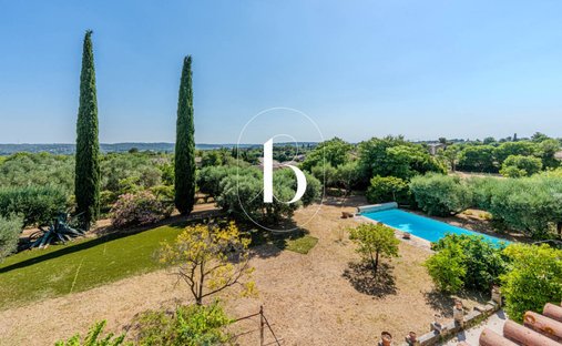 House in Uzès, Occitania, France 1