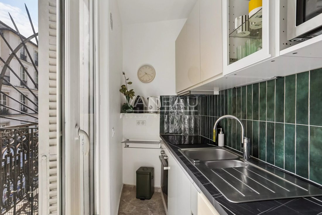 Apartment in Odéon, Paris 6e Arrondissement, Paris 5 - 18298738