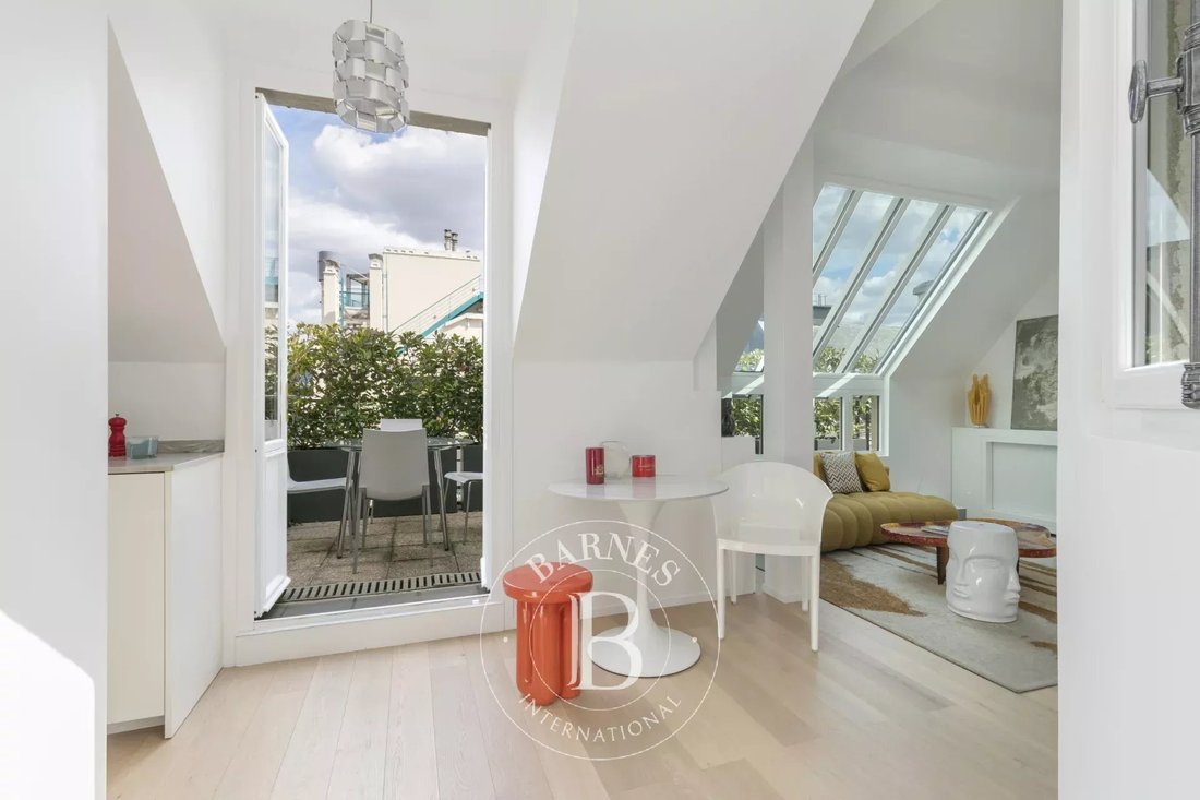 Appartement à Saint Philippe du Roule, Paris 8e Arrondissement, Paris 1 - 18298139