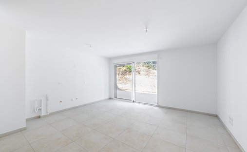 Apartment in Vallergues, Cannes, France 1