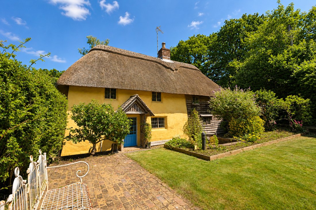 House in Lower Burgate, Fordingbridge, England 3 - 18222201