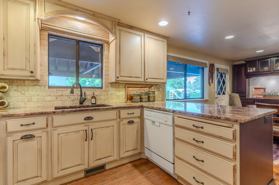 House in West Jordan, Utah, United States 3 - 18301683