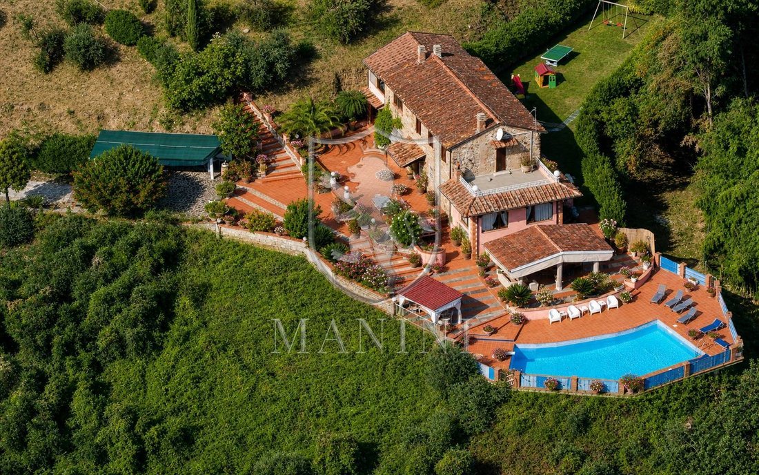 Villa in Massarosa, Tuscany, Italy 1 - 18303294