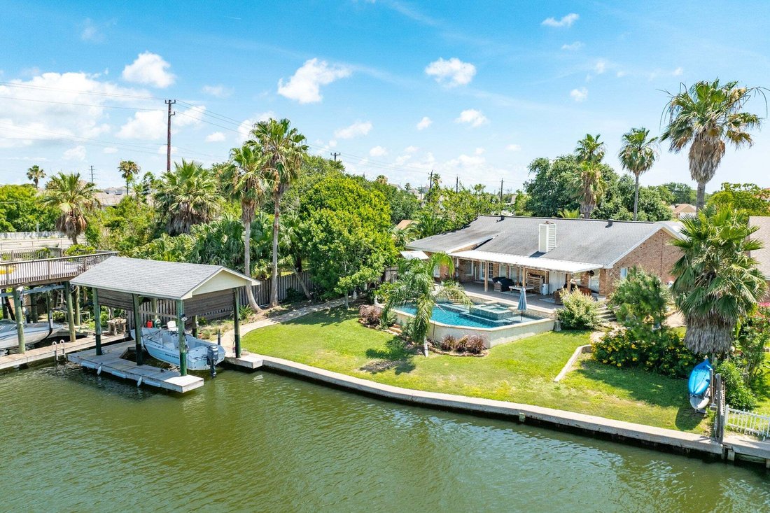 House in Galveston, Texas, United States 1 - 17629773