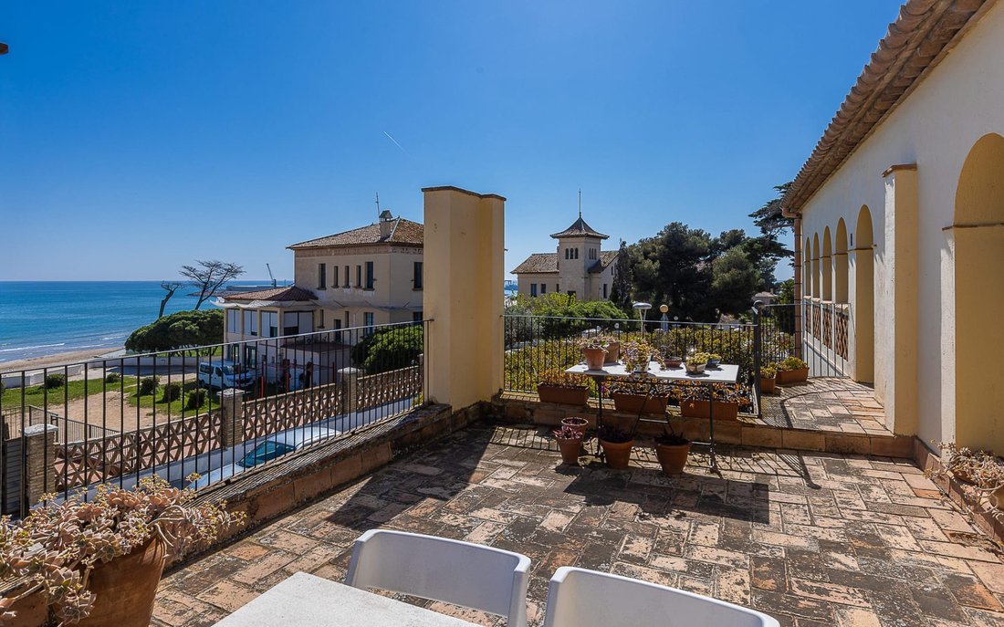 Villa in Vilanova i la Geltru, Catalonia, Spain 4 - 18300005