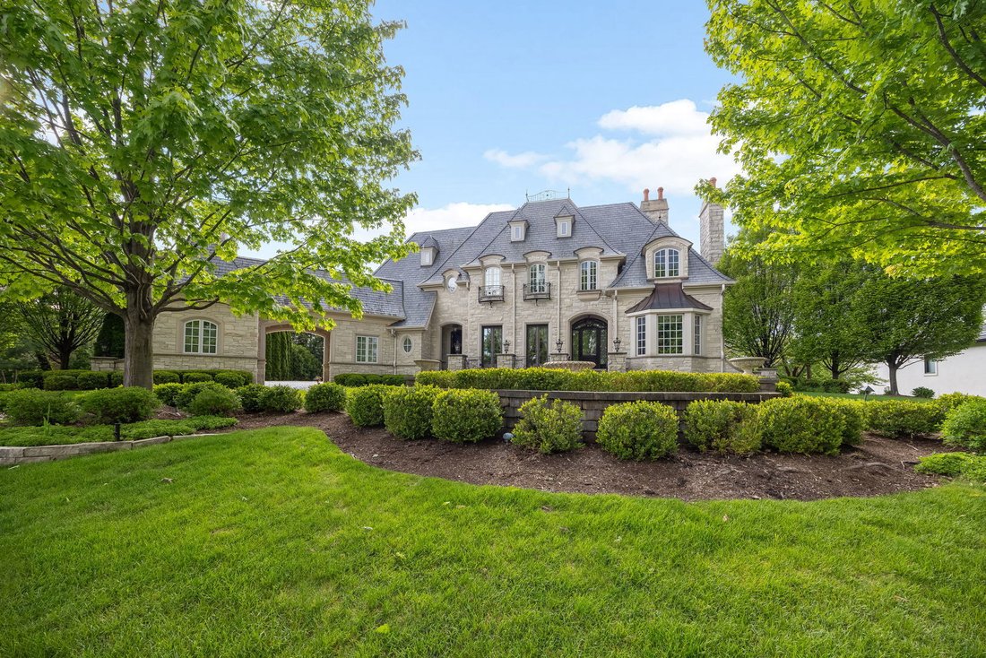 House in Oak Brook, Illinois, United States 3 - 18298963
