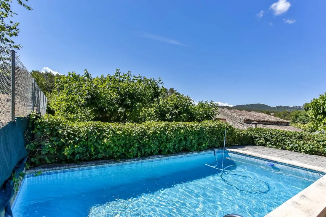 Finca in Sant Cugat Sesgarrigues, Catalonia, Spain 3 - 18300865