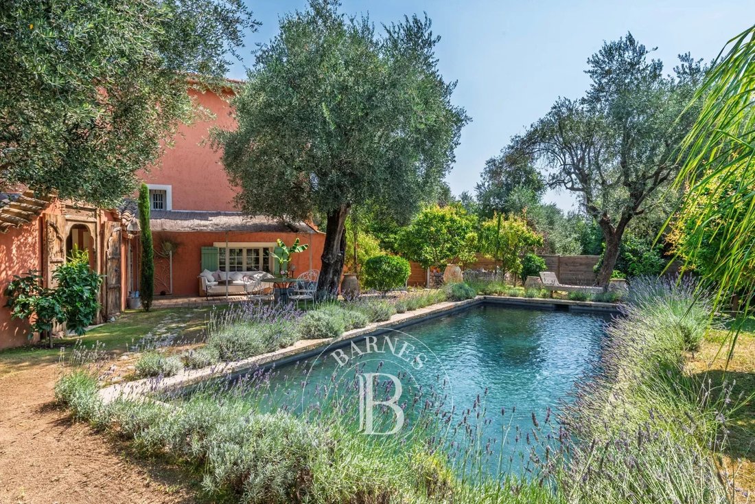 Landhaus in Grasse, Provence-Alpes-Côte d'Azur, Frankreich 1 - 18302670
