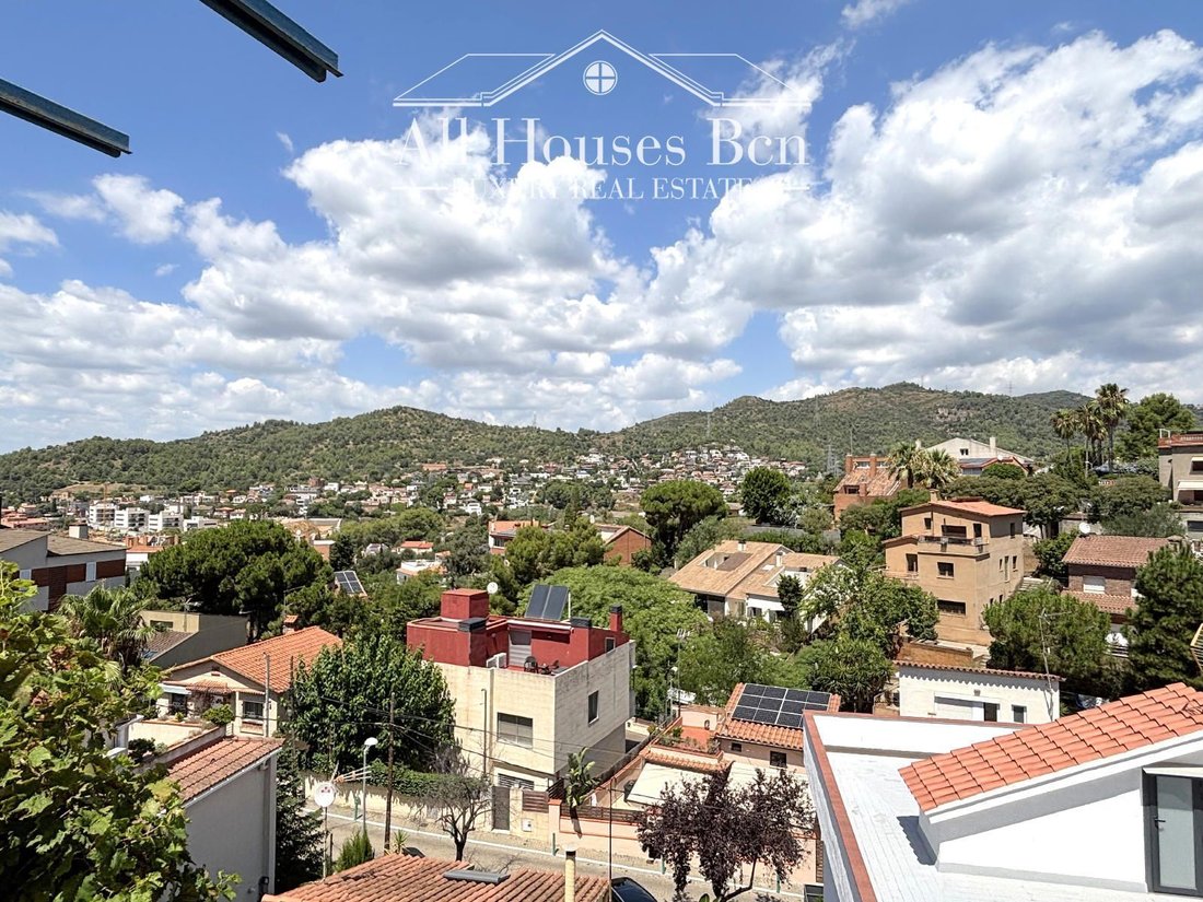 House in Sant Just Desvern, Catalonia, Spain 2 - 18300265
