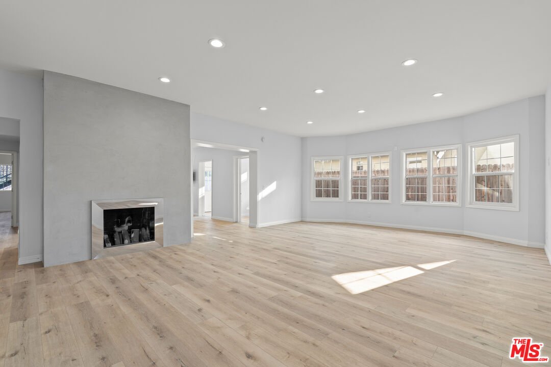 House in Los Angeles, California, United States 5 - 18300186