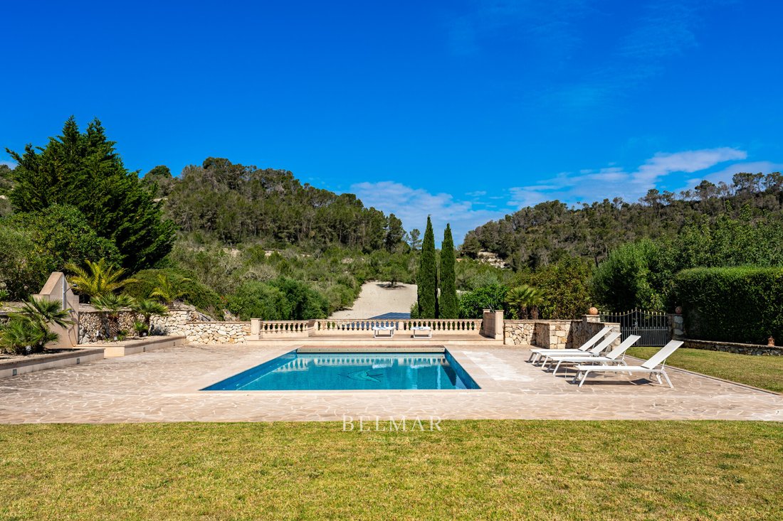 Finca in Sineu, Balearic Islands, Spain 1 - 18299812