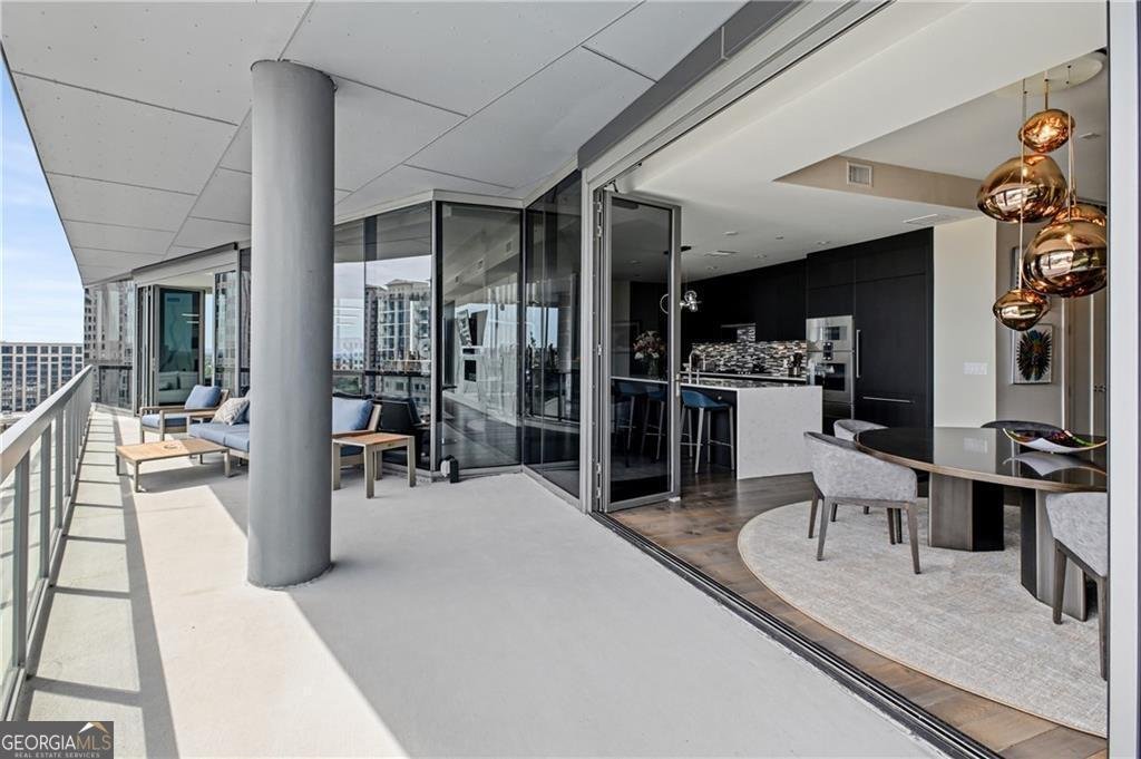 Condo in Atlanta, Georgia, United States 2 - 18243285