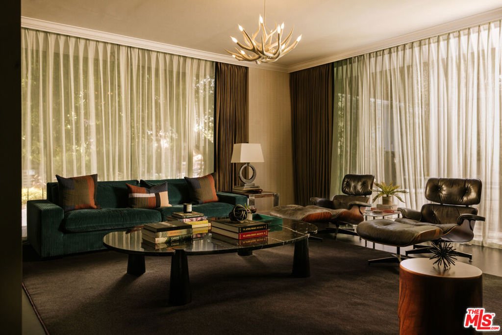 Condo in Los Angeles, California, United States 3 - 18301650