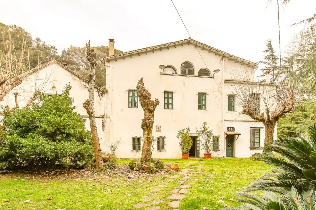 Finca in Sant Cebria de Vallalta, Catalonia, Spain 2 - 18300487