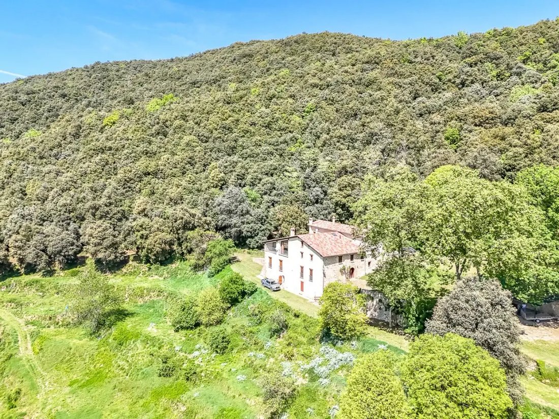 Land in Sant Joan les Fonts, Catalonia, Spain 4 - 18300004