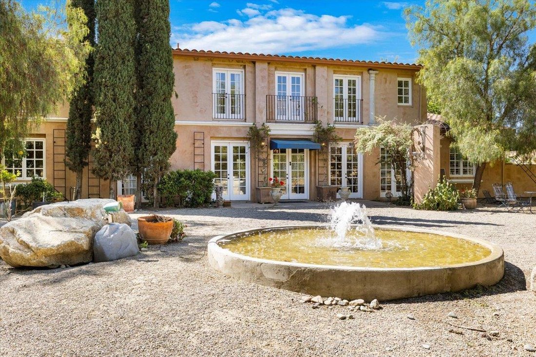 House in Hollister, California, United States 4 - 18301740