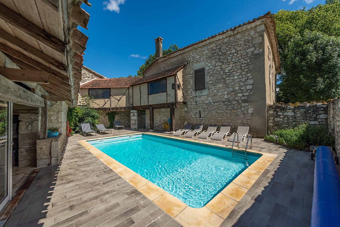 Villa in Montcuq, Montcuq-en-Quercy-Blanc, France 1 - 18302931