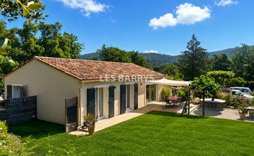 Villa in Gassin, Provence-Alpes-Côte d'Azur, France 1