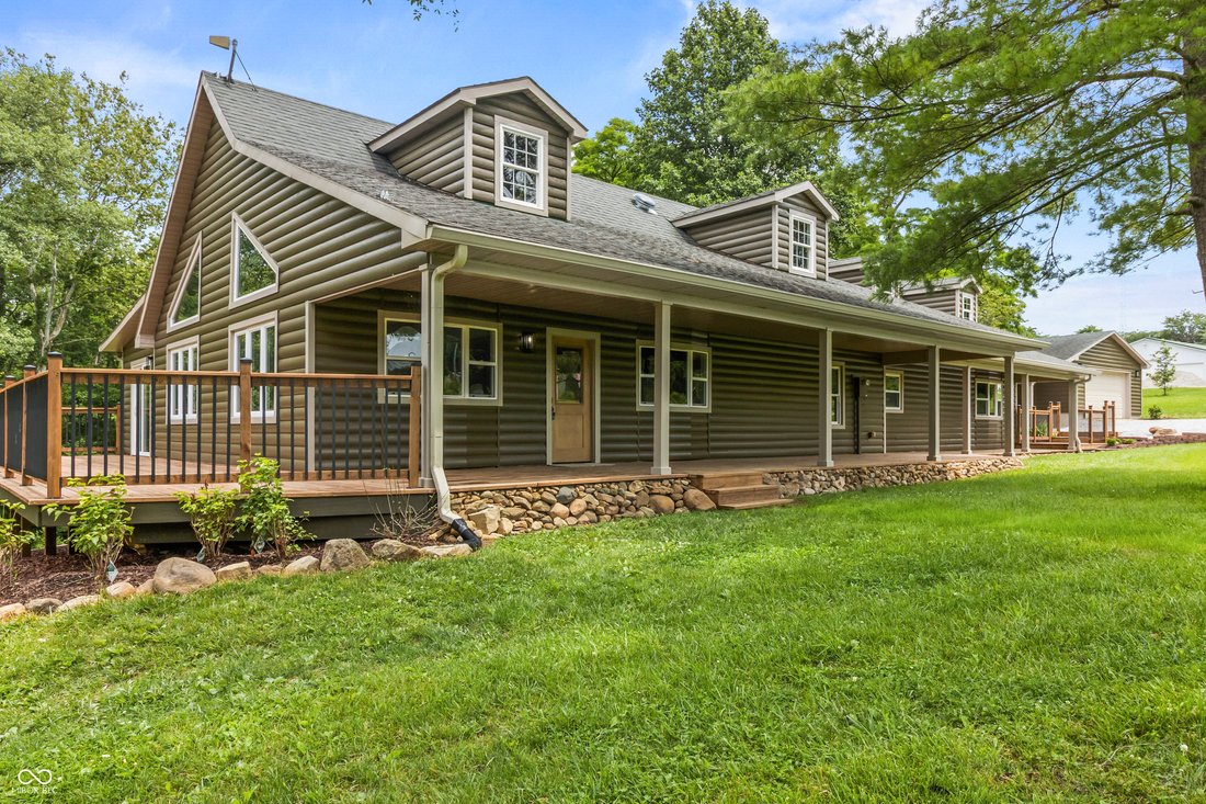 House in Shelbyville, Indiana, United States 1 - 18301080