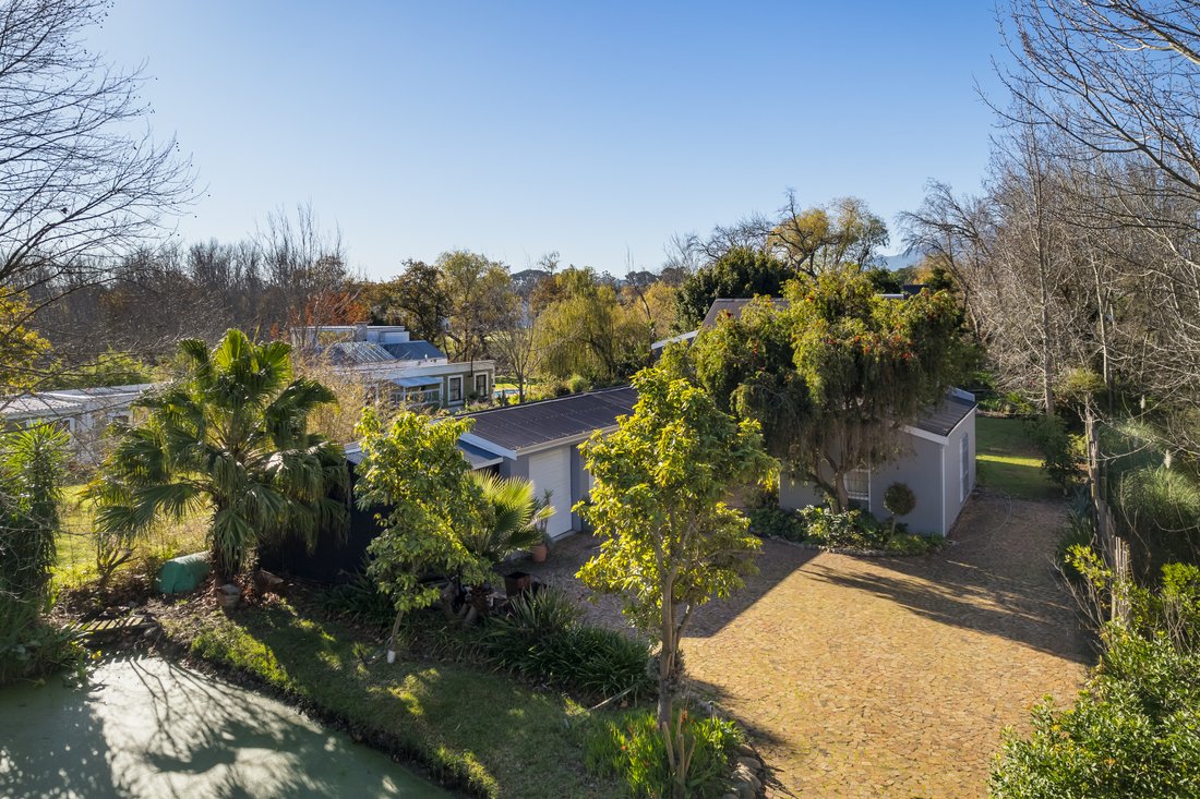House in Arbeidslus, Western Cape, South Africa 4 - 18298967