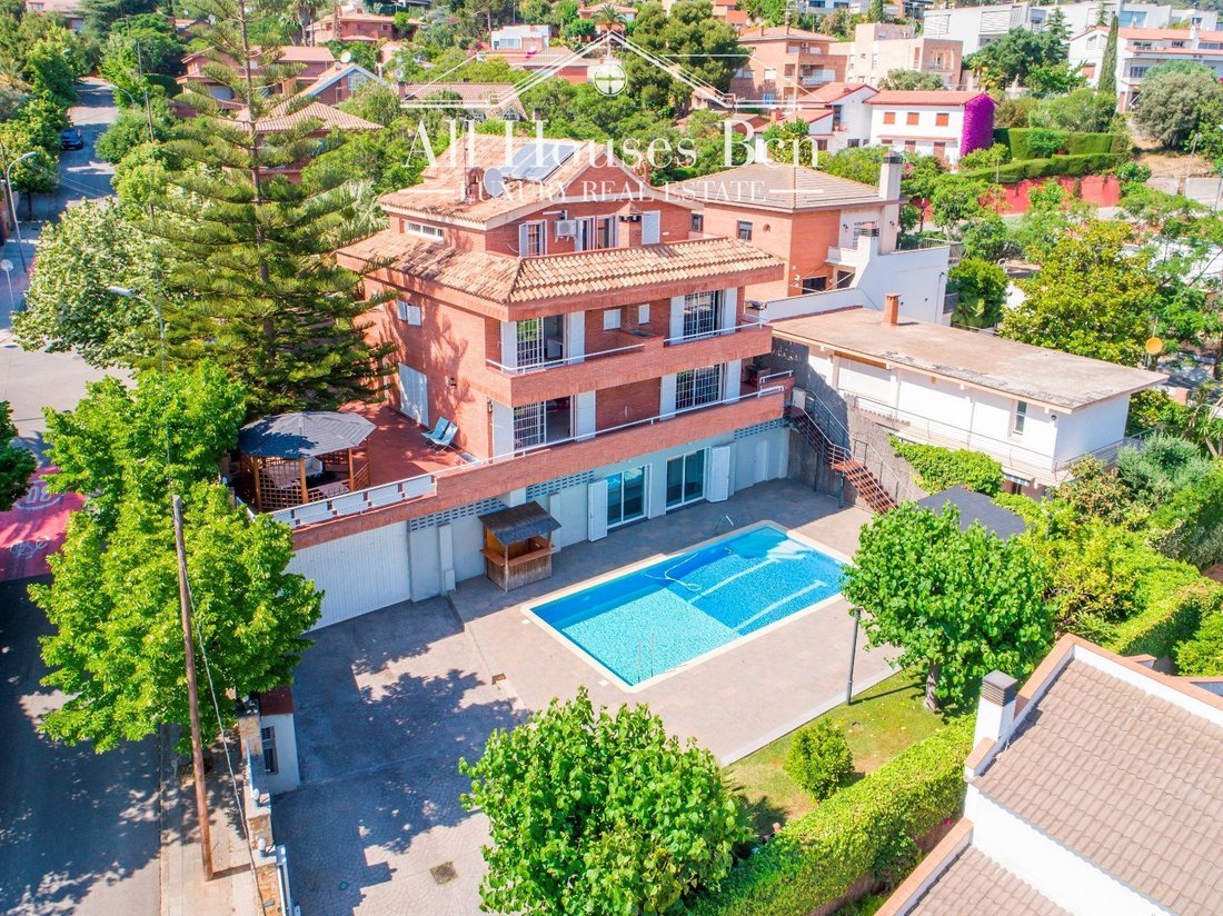 House in Sant Just Desvern, Catalonia, Spain 4 - 18300319