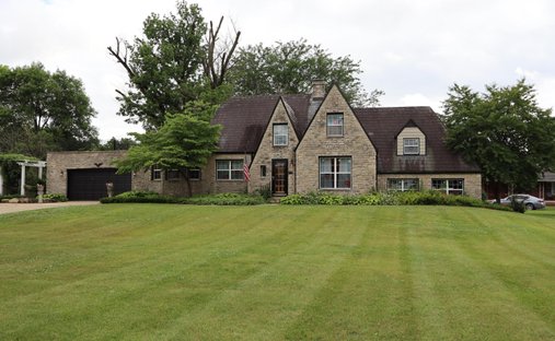 House in Ashville, Ohio, United States 1