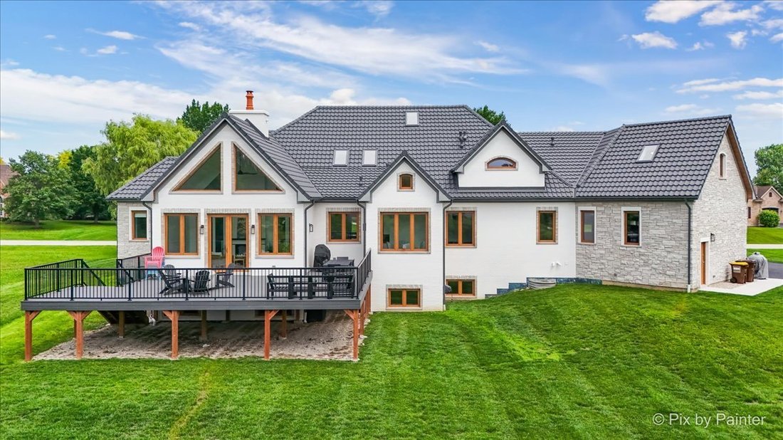 House in Village of Lakewood, Illinois, United States 2 - 18301222