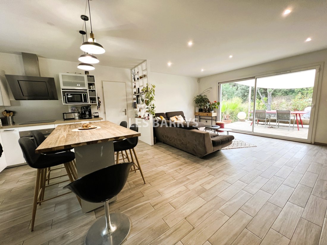 Villa in Gassin, Provence-Alpes-Côte d'Azur, France 3 - 18302207