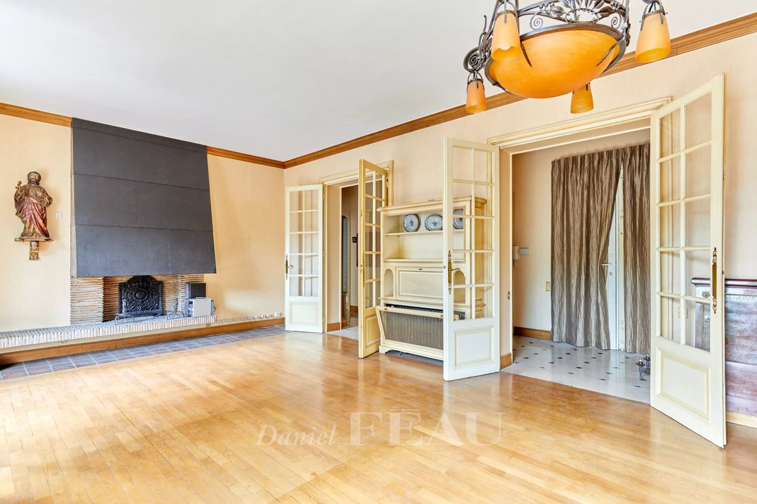 Apartment in Invalides, Paris 7e Arrondissement, Paris 5 - 18298277