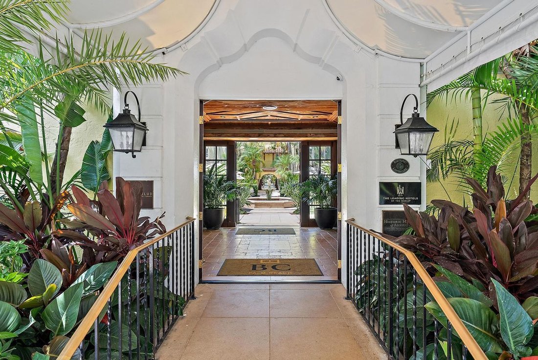 Condo in Palm Beach, Florida, United States 3 - 18299114