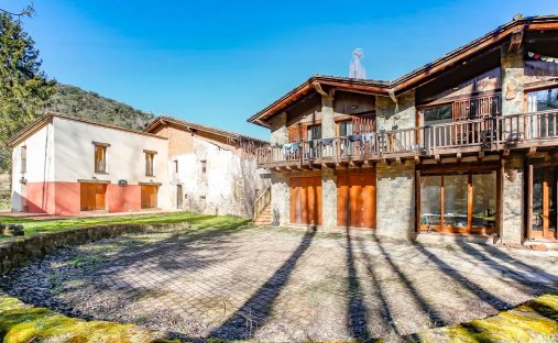 Finca a Olot, Catalogna, Spagna 1