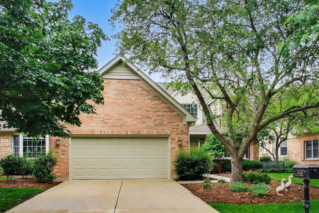 Townhouse in Village of Lakewood, Illinois, United States 3 - 18301279