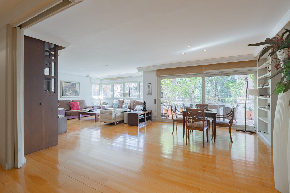 Apartment in Sarrià-Sant Gervasi, Barcelona, Spain 3 - 18301785