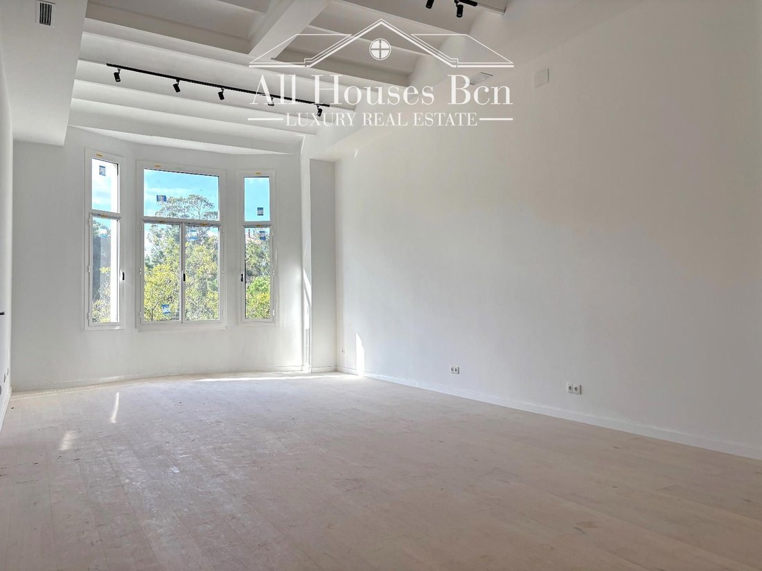 Apartment in Sarrià-Sant Gervasi, Barcelona, Spain 2 - 18300666