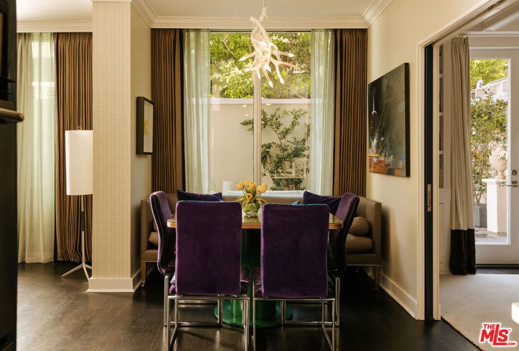 Condo in Los Angeles, California, United States 5 - 18301650
