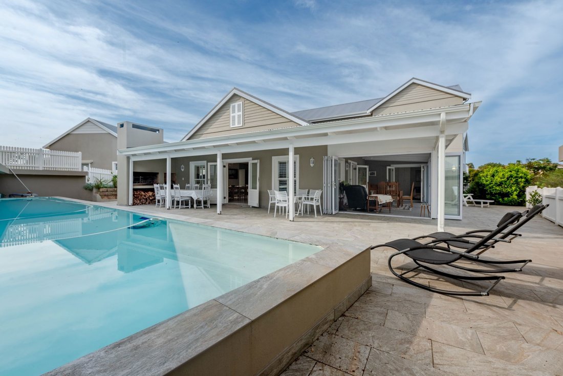 Haus in Goose Valley Golf Estate, Westkap, Südafrika 1 - 18299784