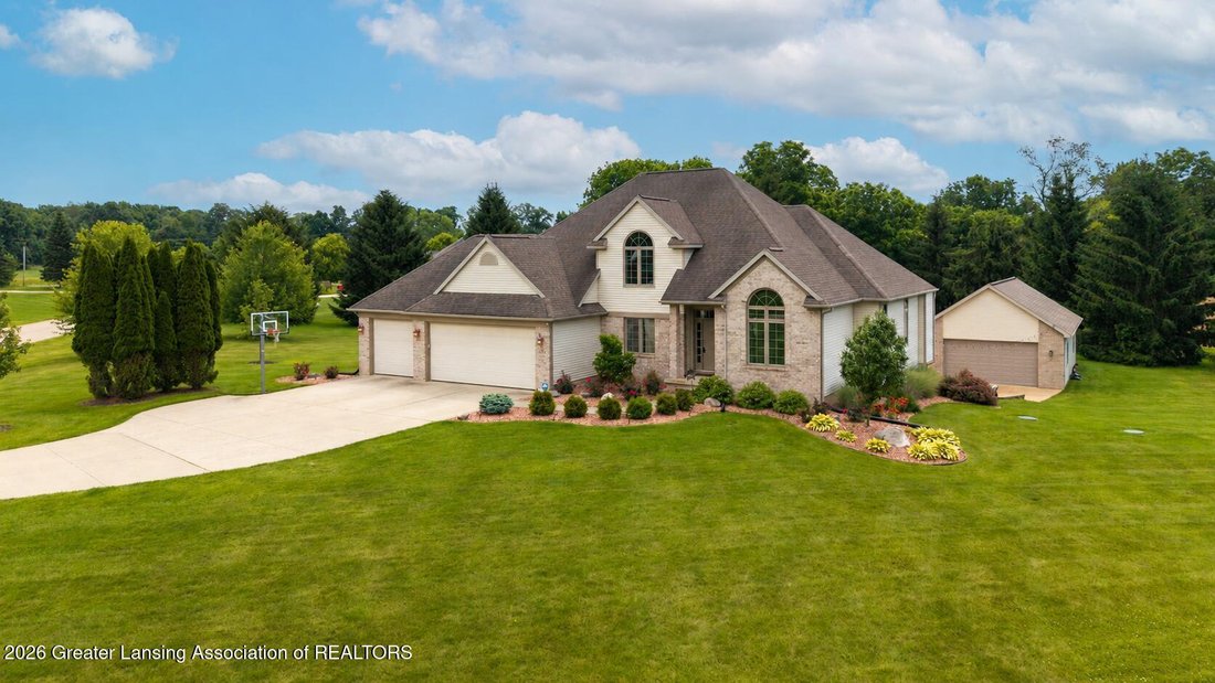 House in Grand Ledge, Michigan, United States 1 - 18297972