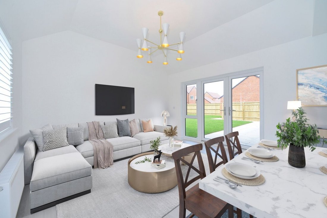 House in Cranleigh, England 3 - 18299686
