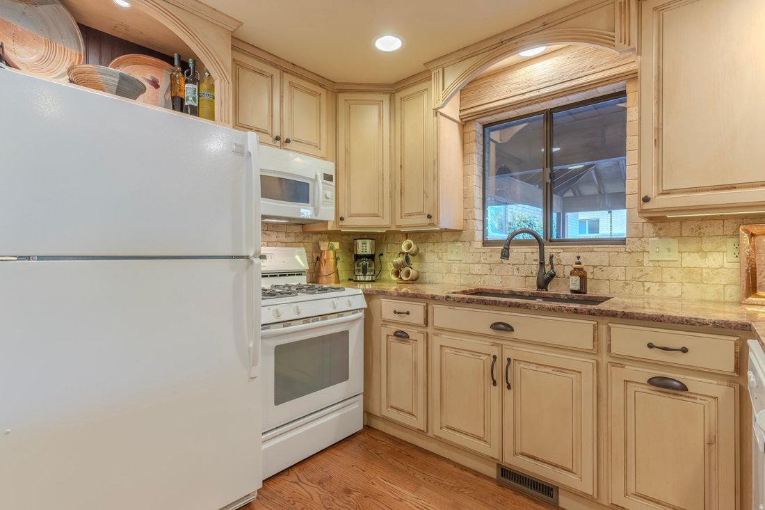 House in West Jordan, Utah, United States 4 - 18301683