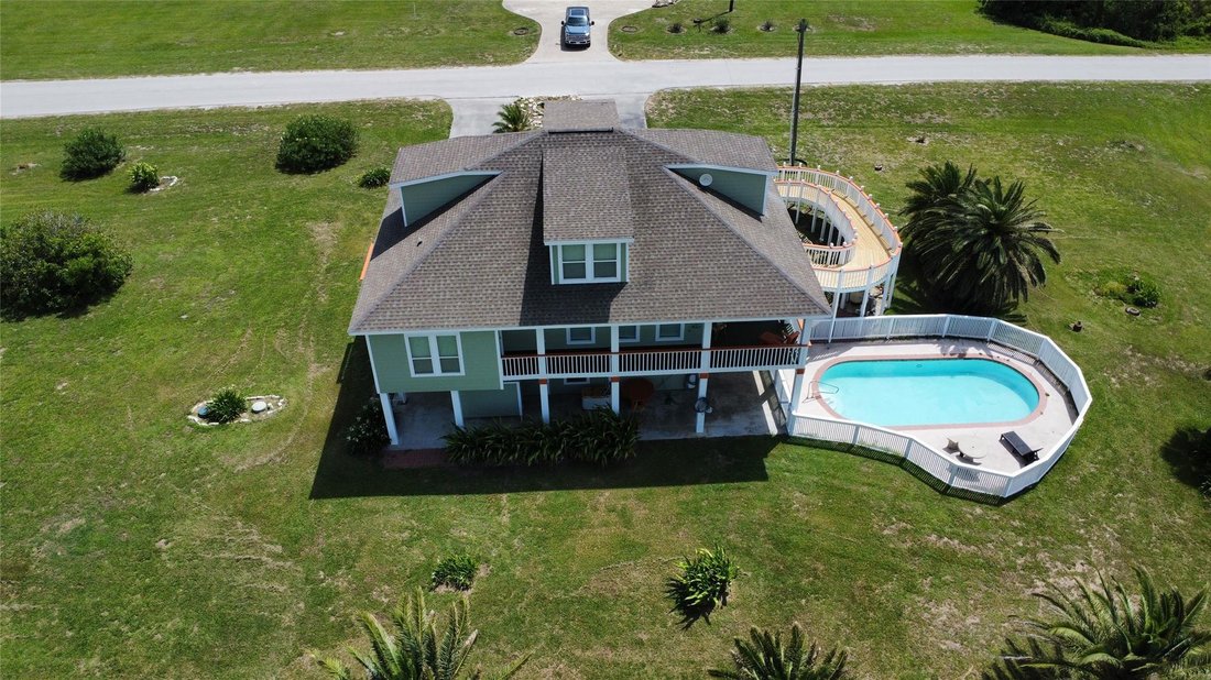 House in Bolivar Peninsula, Texas, United States 3 - 18302110