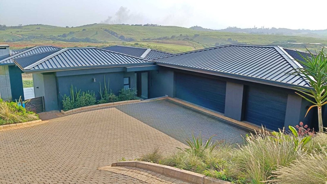 House in Port Zimbali, KwaZulu-Natal, South Africa 2 - 18303018