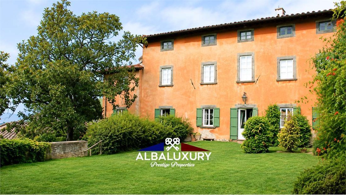 Farm Ranch in Historic Center, Lucca, Tuscany 3 - 18300982