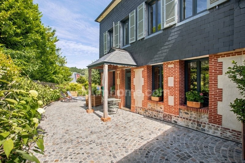 House in Secteur Sauvegarde, Honfleur, France 2 - 18302845