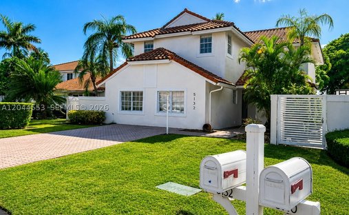 House in Doral, Florida, United States 1